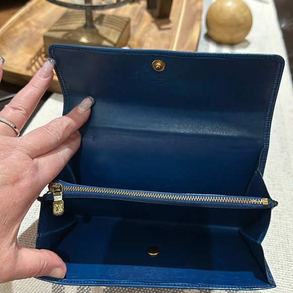 🪧 Authentic Louis Vuitton Vintage Malletier Epi Leather Wallet in Blue, EUC🪧 - Picture 10 of 16